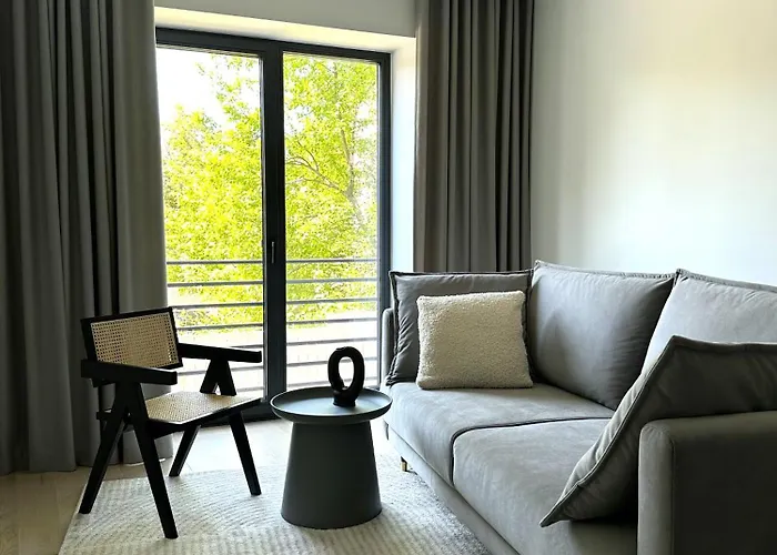 Апартаменты Brand New With Balcony And Free Parking *