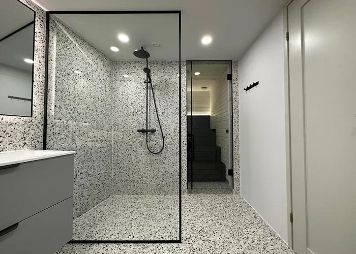 Brand New With Balcony And Free Parking * Таллин